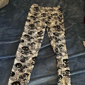 One size skull leggings black and white